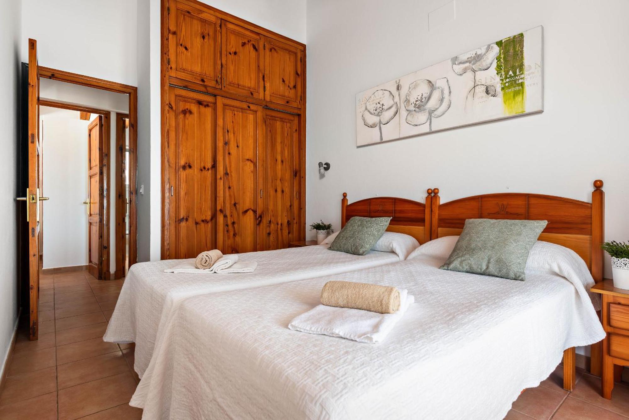 Villa Los Pinos Сон Боу Екстериор снимка